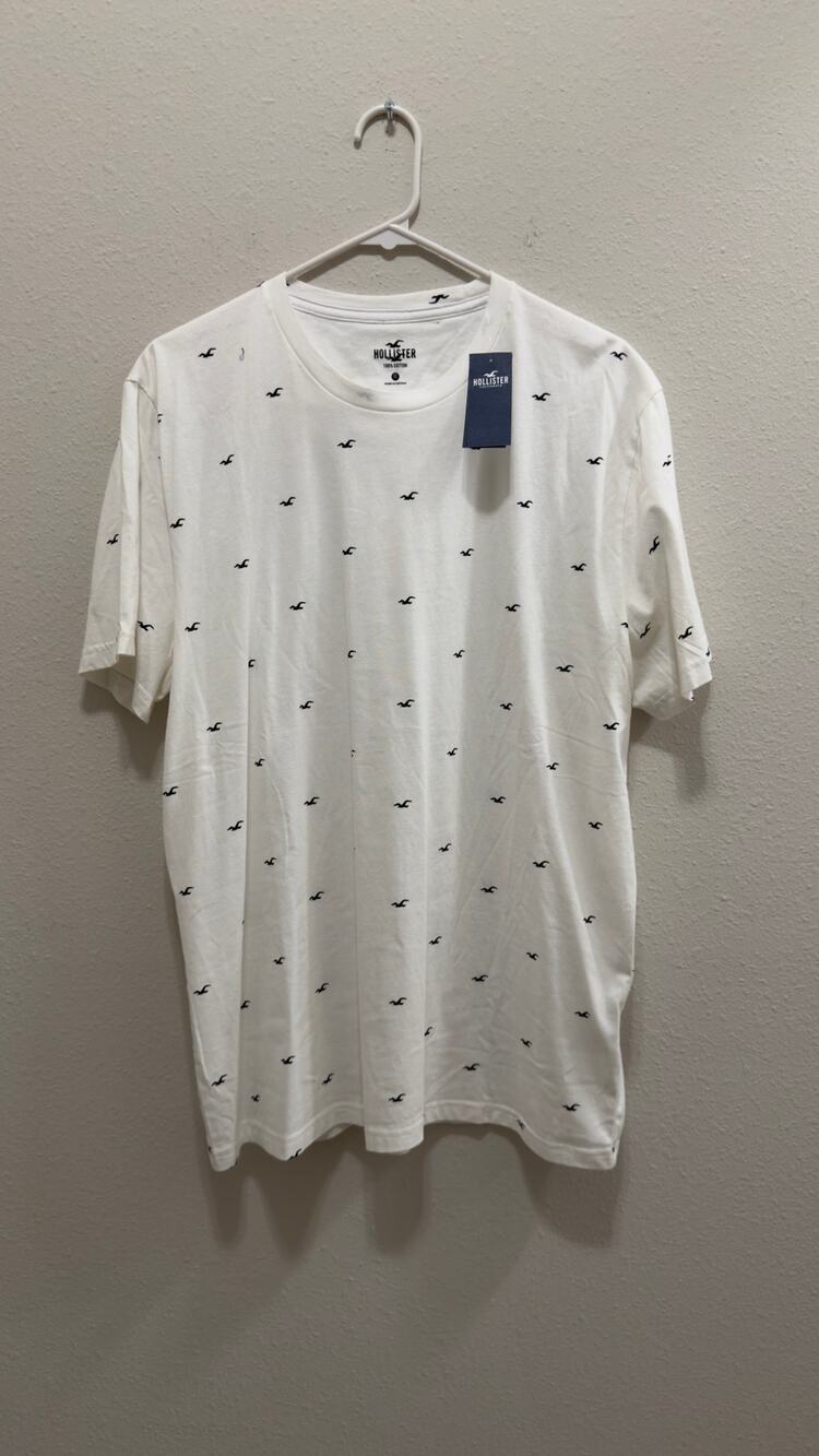 NWT Hollister Men's XL White Seagull All-Over Print Cotton Crewneck T-Shirt